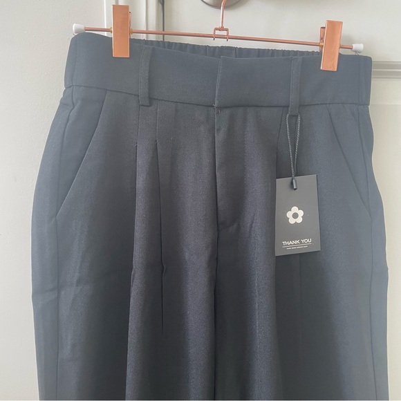 Daisy Grace Wide-Leg Pants - Small - Black - Picture 3 of 7